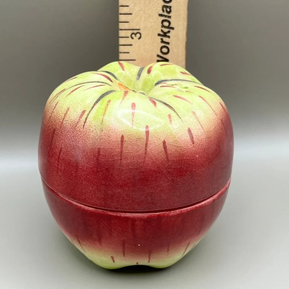 Vintage Ceramic Apple Salt and Pepper Shakers-‎ 3